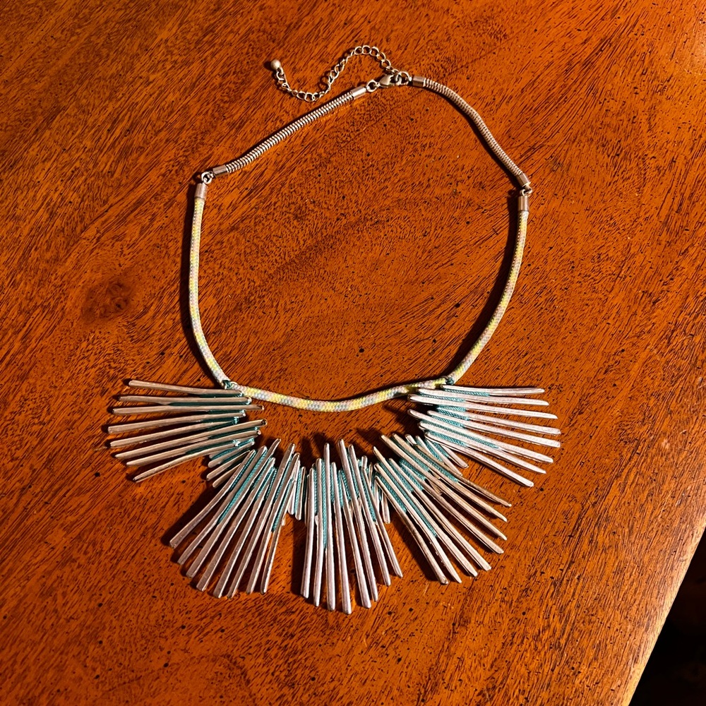 Rope/costume jewelry necklace